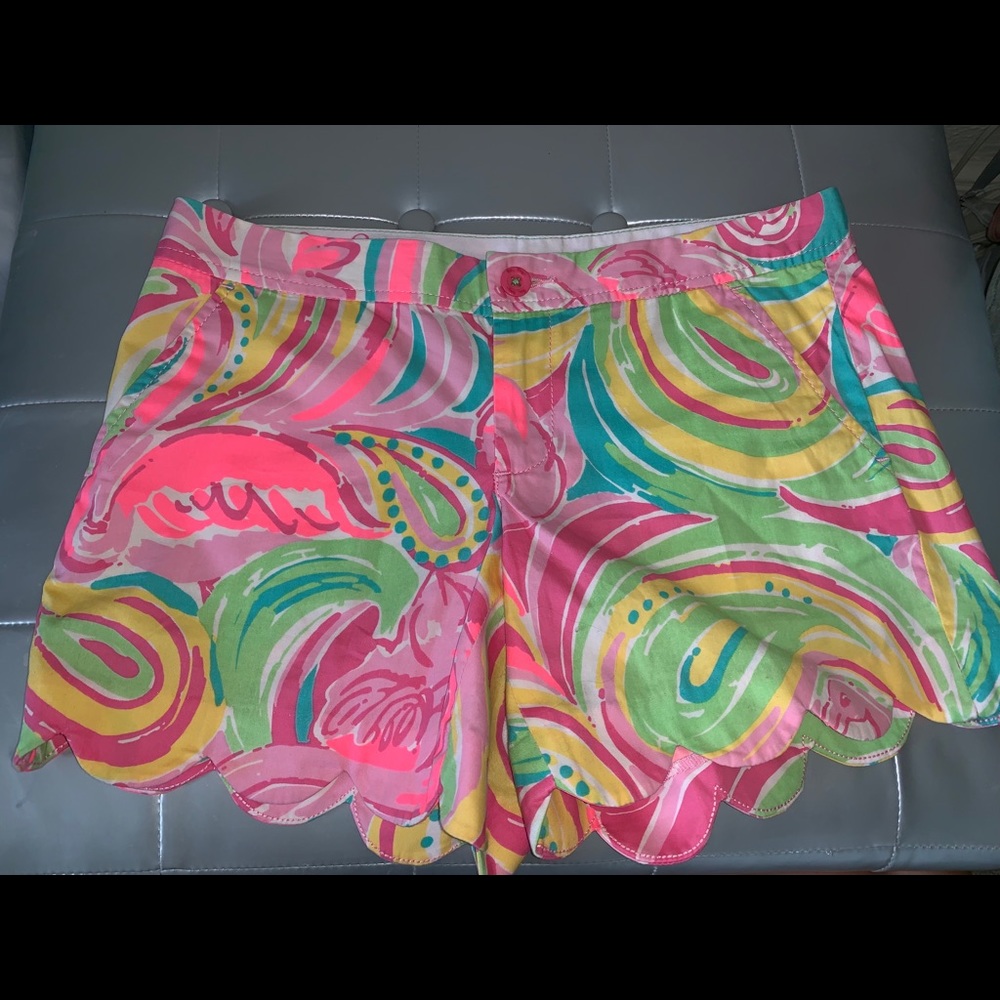 All Nighter Buttercup Lilly Pulitzer Shorts ☀️